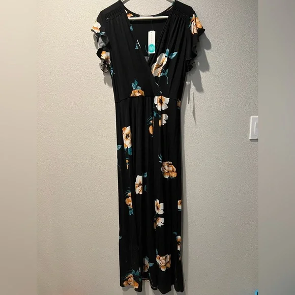 lena maxi dress Shona Joy Lena Plunged Maxi Dress in Ivory/Black – Coco & Lola